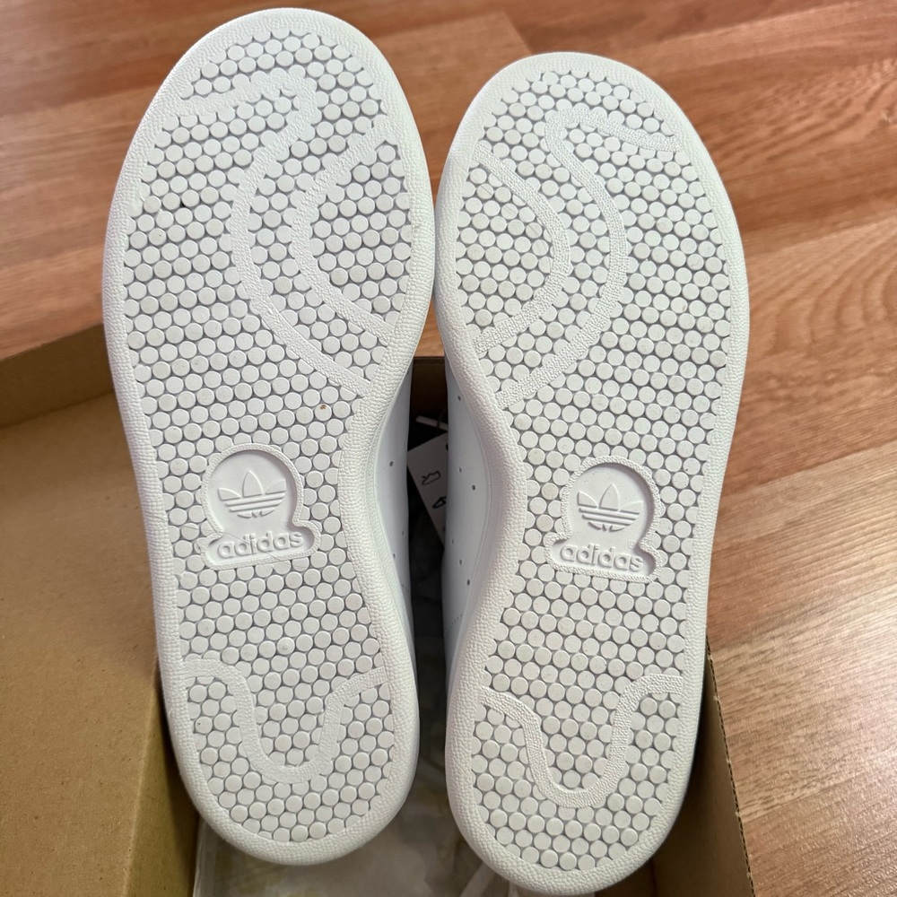 NEW!! Adidas Originals Stan Smith - Size 6 NWT - Picture 7 of 7